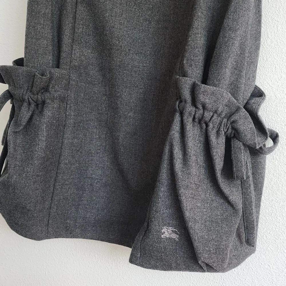 NWT Burberry Blue Label Gray Wool Dress with Ribbon Detail  𓆩♡𓆪 - Picture 7 of 9